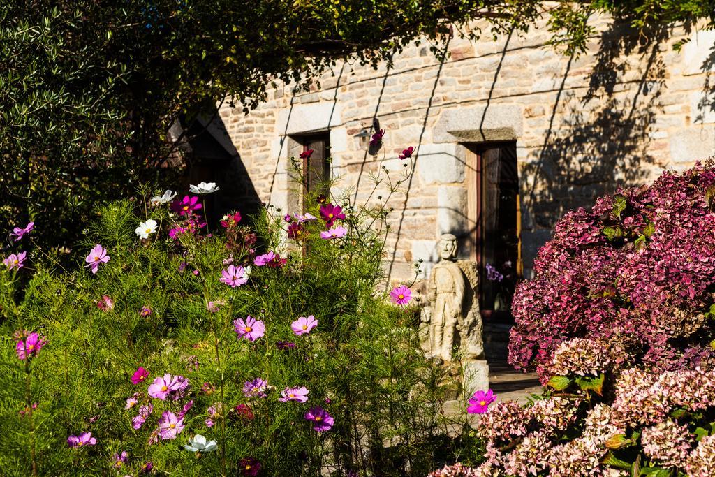 Bed And Breakfast La Fontaine Blanche Melgven Екстер'єр фото