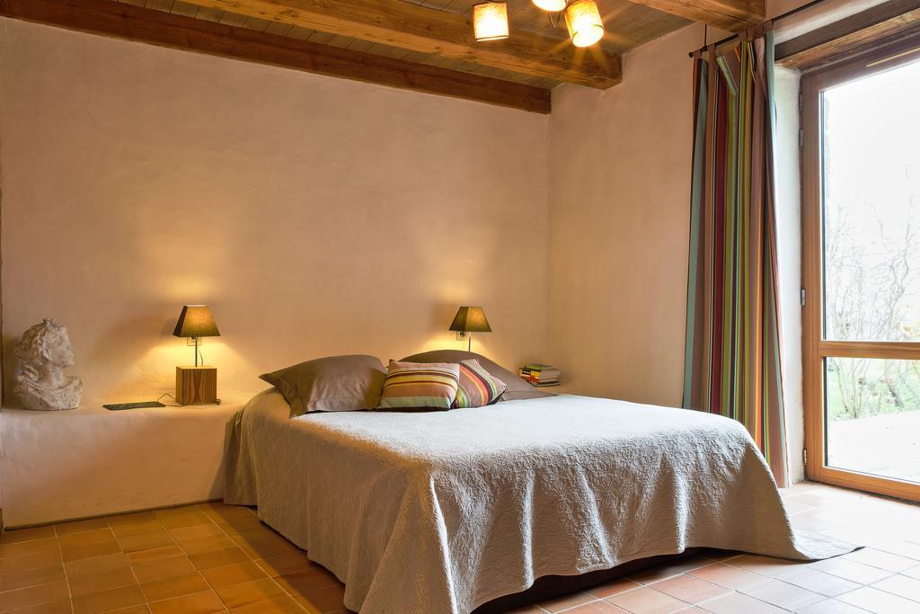 Bed And Breakfast La Fontaine Blanche Melgven Екстер'єр фото