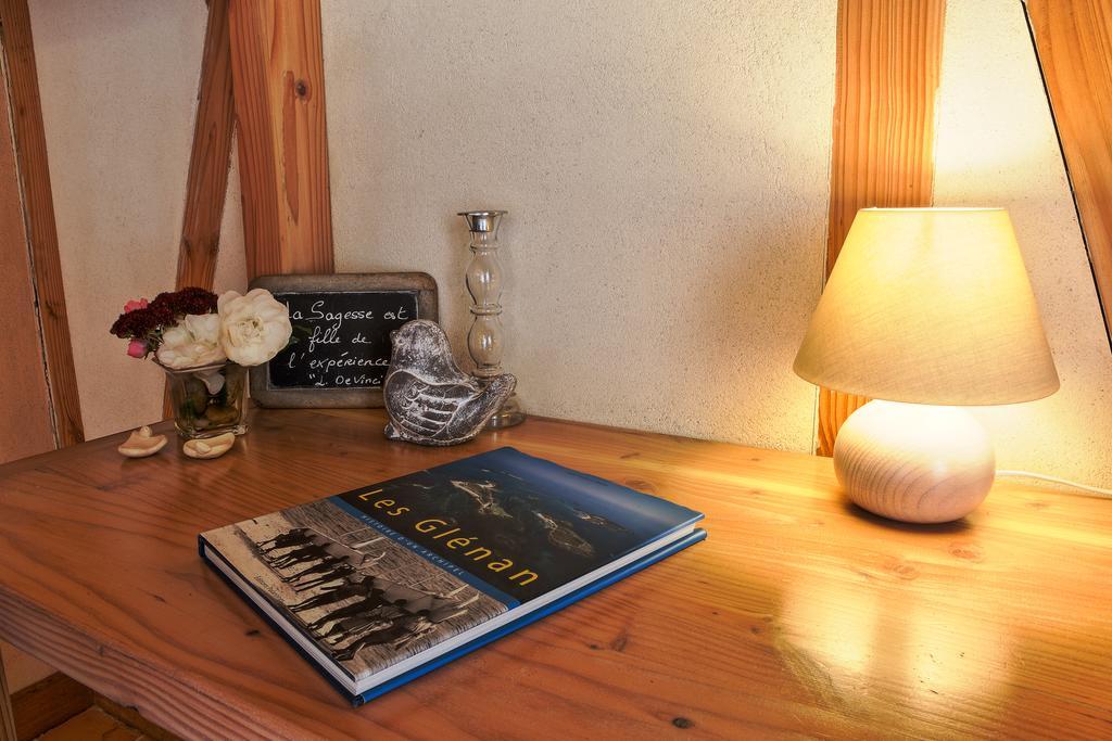Bed And Breakfast La Fontaine Blanche Melgven Екстер'єр фото