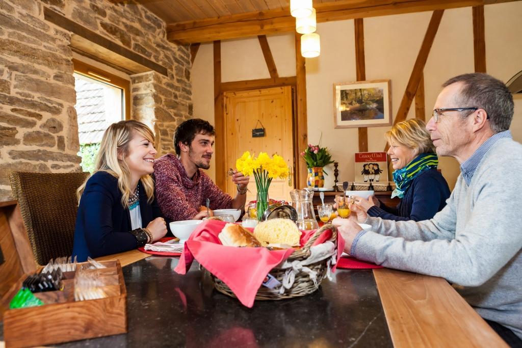 Bed And Breakfast La Fontaine Blanche Melgven Екстер'єр фото